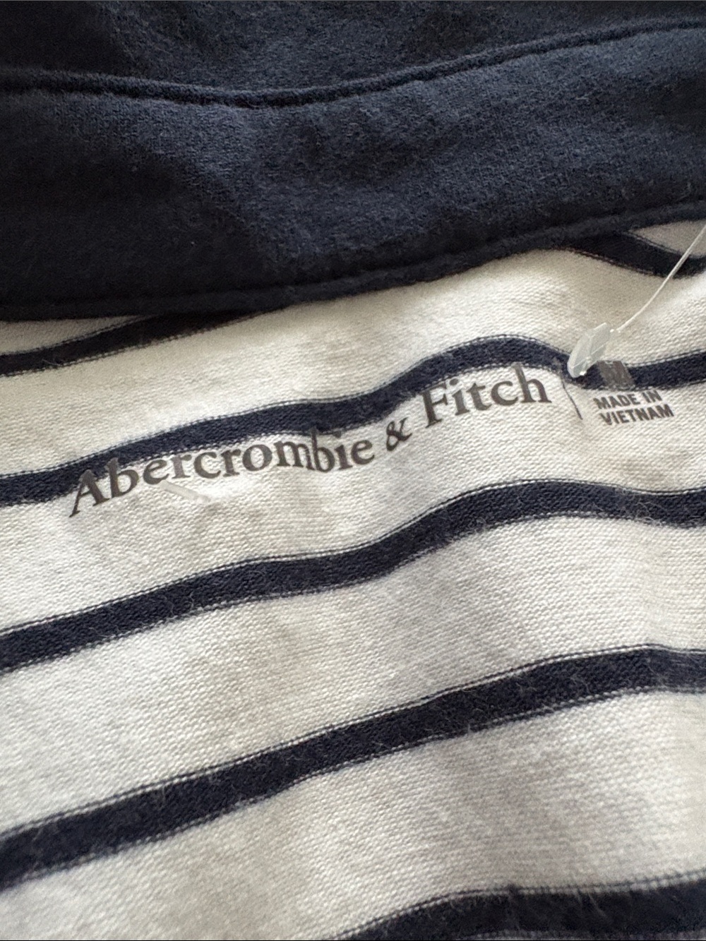 Abercrombie & Fitch White and Navy Striped Collared Crop Top - Picture 3 of 3